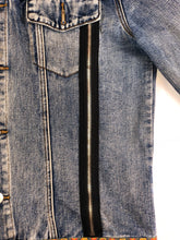 Load image into Gallery viewer, Horrific designs Custom denim jacket mens L american traditional style